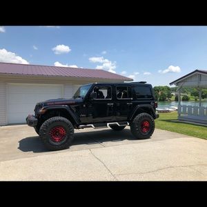 Meet your Posher, Mike